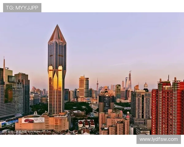 136亿最丑建筑铜钱大厦无人竞拍已是第三次流拍 136亿最丑建筑铜钱大厦无人竞拍已是第三次流拍